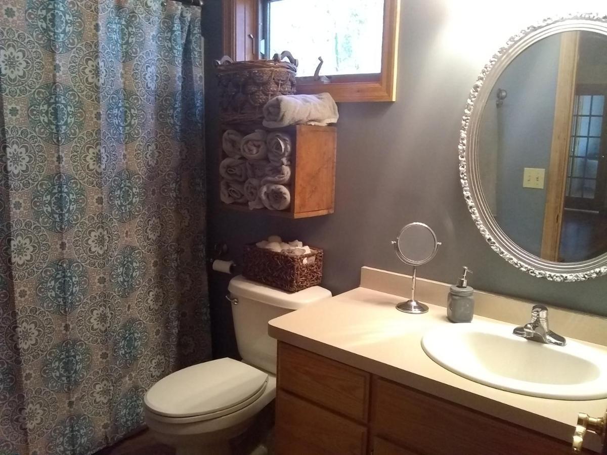 Bed And Breakfast Suite At The Wooded Retreat Pine City Pokój zdjęcie
